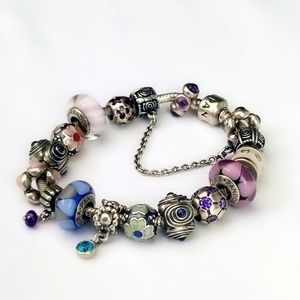Pandora Bracelet with 17 Beautiful Charms